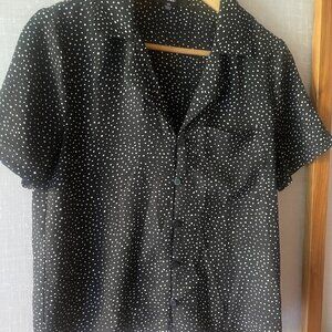 Good Luck Charm Black Polka Dot Short Sleeve Button-Up Top XS